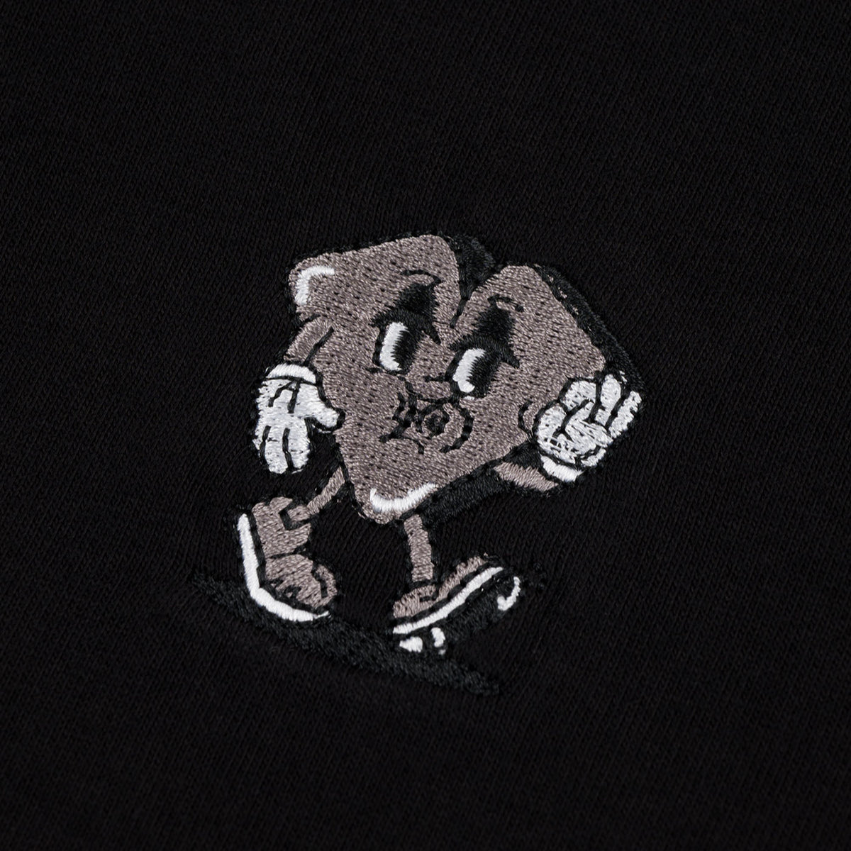 LOVIAH - HEARTMAN TEE BLACK